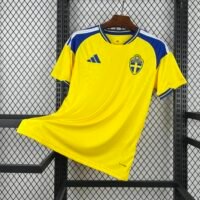2025/12/1000016550.jpg 2026 World Cup Sweden Home Jersey